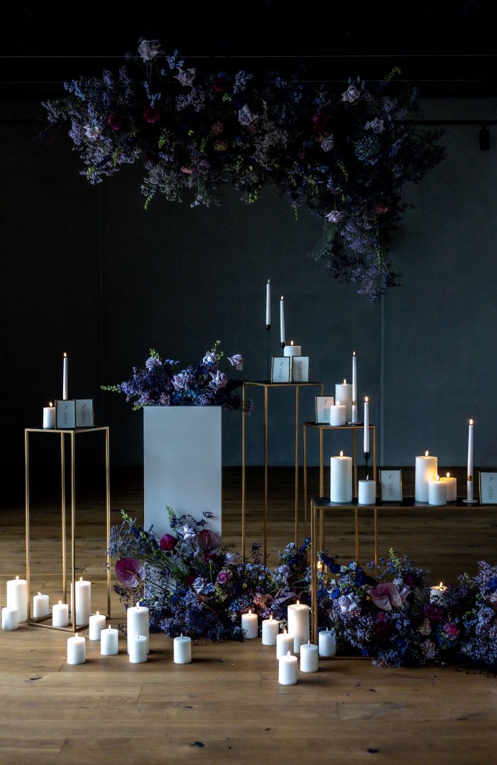 Purple Wedding Hochzeitsdekoration mit Kerzen
